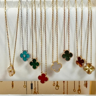เครื่องประดับมาลาคิต 18k สร้อยคอทองแท้ รุ่นใหม่ เครื่องประดับ VAN สร้อยคอส้ม 4 ใบ